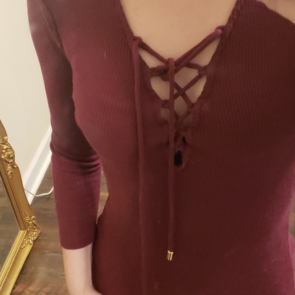 Guess Blouse - Picture 2 of 3